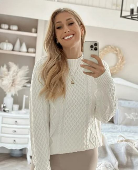 Stacey Solomon's "holiday" collection with In The Style has been slashed