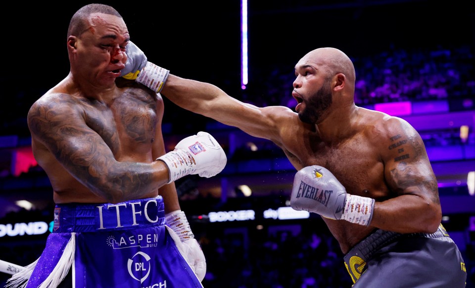 Fabio Wardley, left, and Frazer Clarke, right, fought to a bloody draw