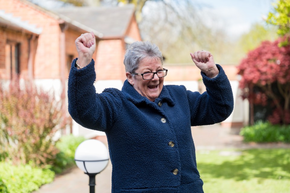 Evelyn wants to put some of her winnings towards a big family holiday with all her grandchildren