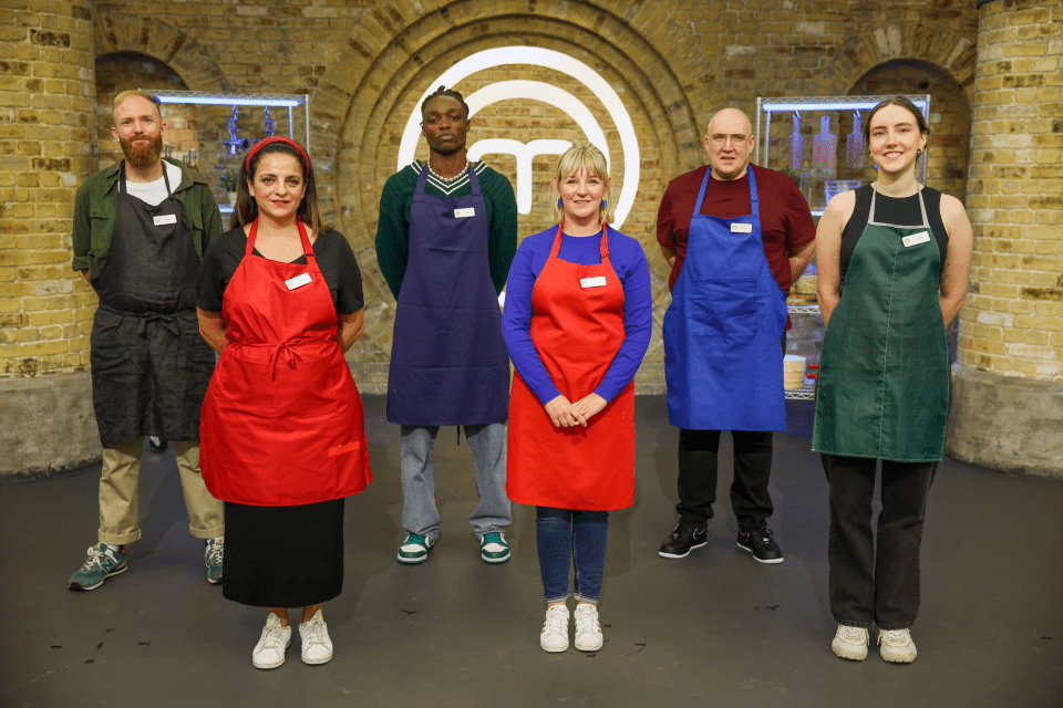 Jerome, Rana, Sidney, Louise, Peter and Olivia were in the kitchen tonight