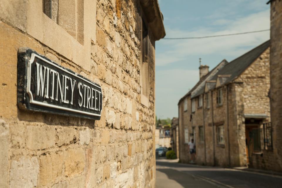 Witney is a former blanket town, dating back to the 17th century