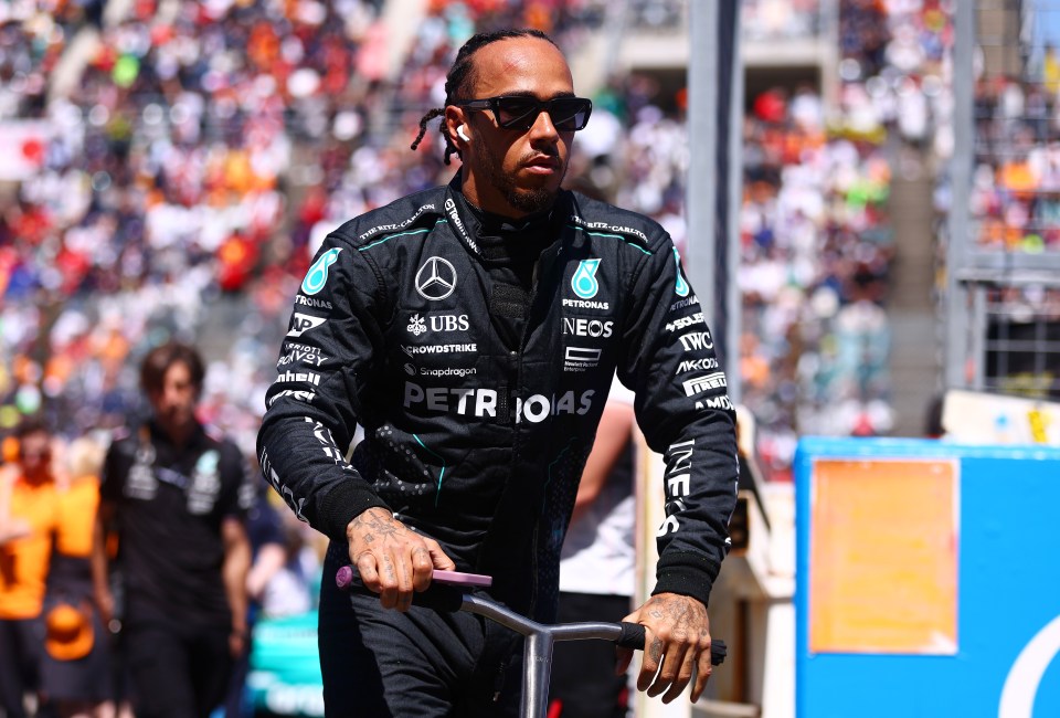 Lewis Hamilton's underwhelming final season at Mercedes continued