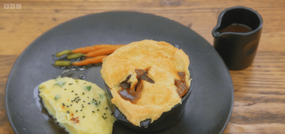 Fans claimed it was a stew with pastry on the top and not a pie