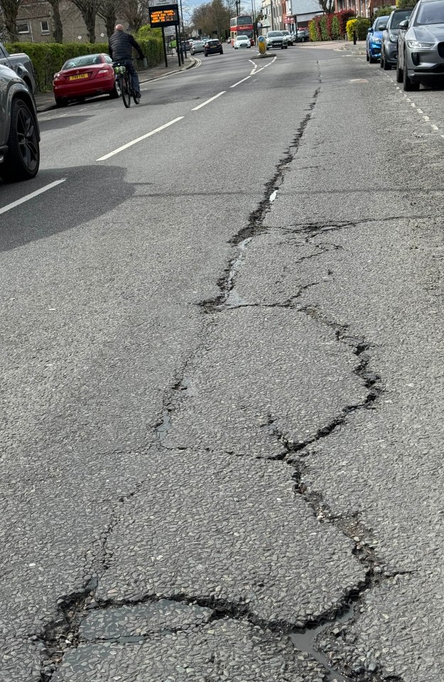 Drivers could be fined £2,500 for dodging a pothole 'without due care'