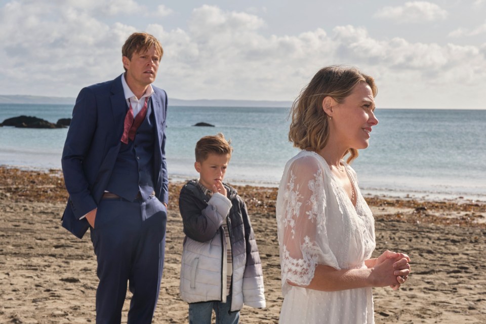 Beyond Paradise fans have been left angered by the final wedding scenes in season two