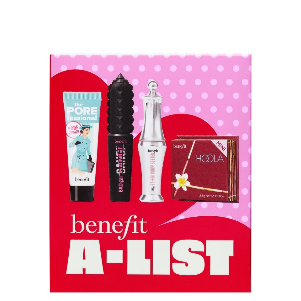 Save £31.25 on this Benefit’s A-list kit from lookfantastic.com