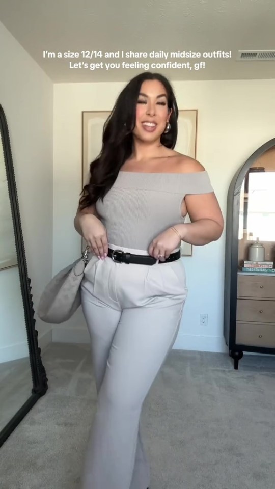 There was one trick she used in every outfit to accentuate her curves