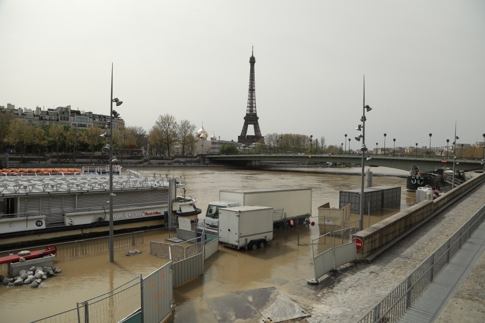 Dangerous levels of E. coli and enterococci have been found in the River Seine