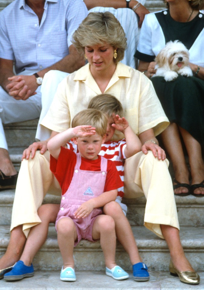 Princess Diana was also believed to be a huge fan of thank you letters