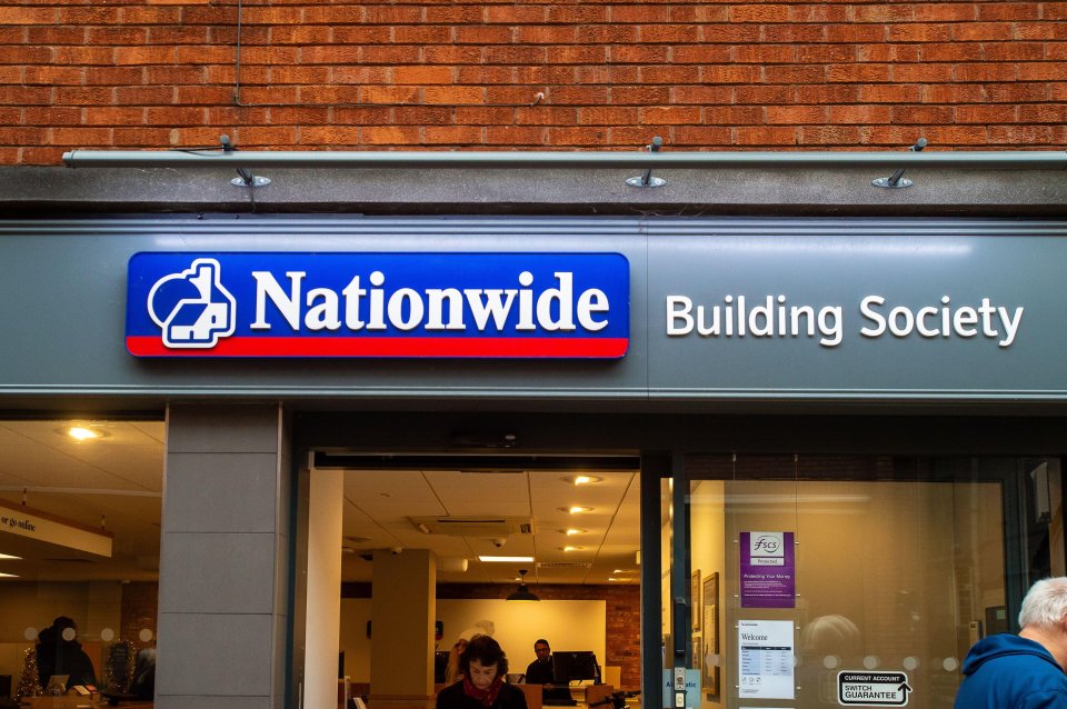 Nationwide is handing out a cash bonus to millions of members again