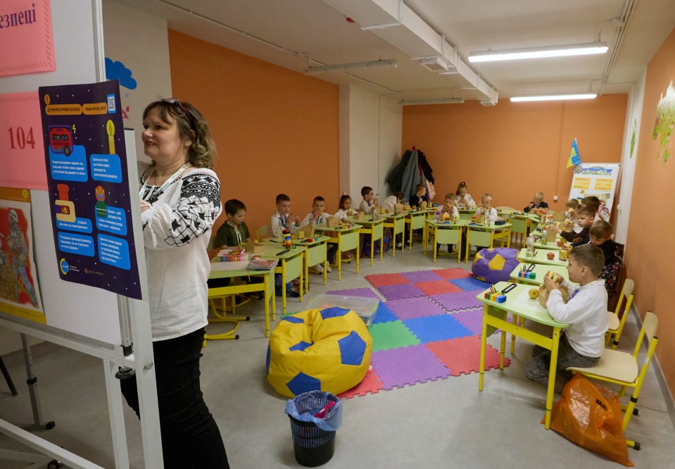 The schools have been designed inside underground metro stations