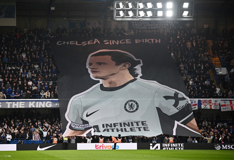 The home fans revealed a massive tifo in support of their skipper Conor Gallagher before kick-off