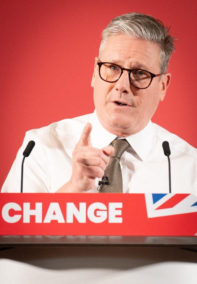 Keir Starmer must make a sizable tilt to the right to bag votes from uncertain Brits, say pollsters