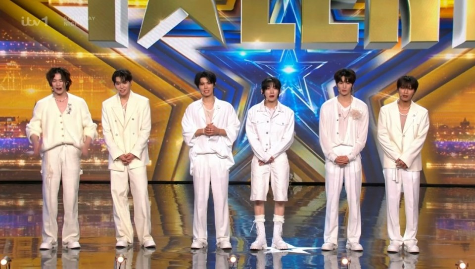 Viewers were introduced to Korean group Blitzers who took to the stage