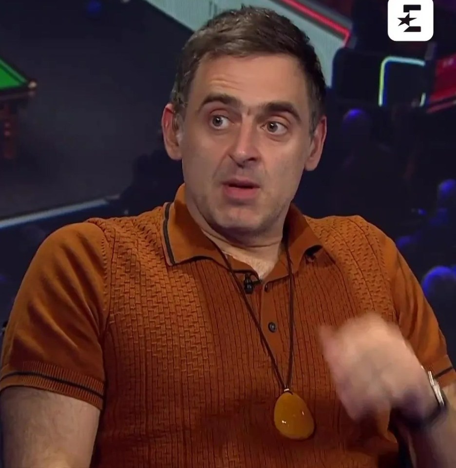 Ronnie O'Sullivan's sartorial choice was questioned by some fans