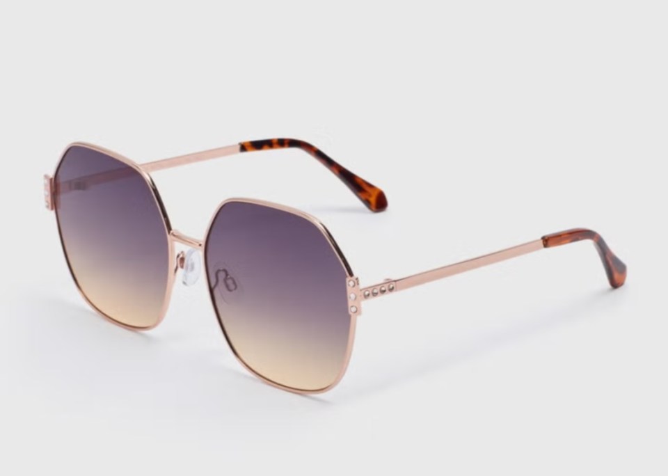 CHEAP TREAT

THROW on these sunglasses, £5, from Matalan for a little chic sophistication.