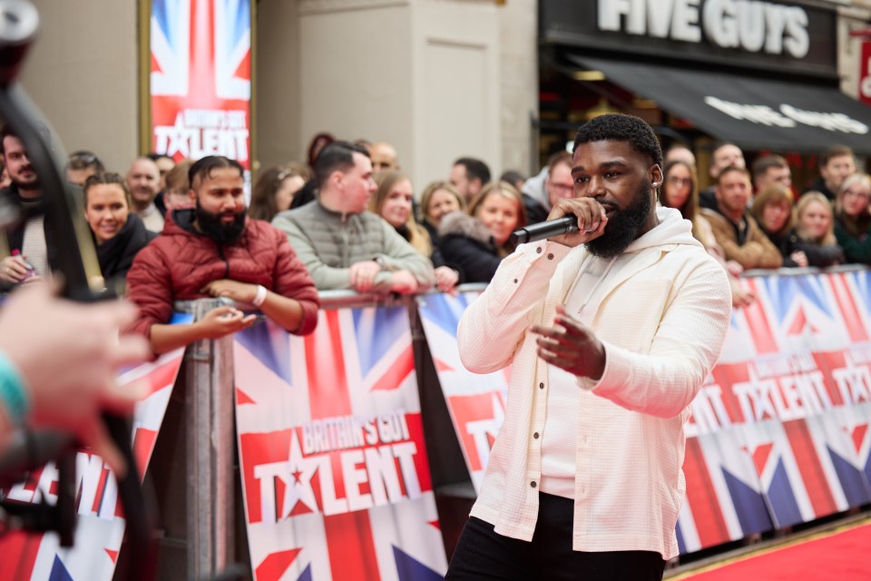 He performed outside to the crowds