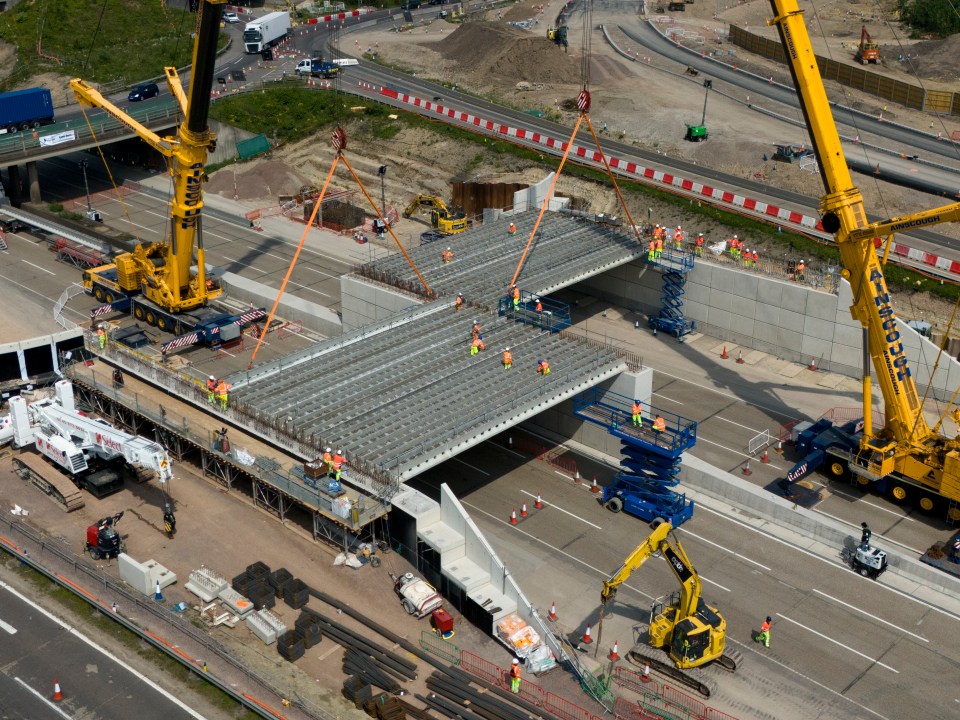 The M25, between junctions 9 and 10, has closed both ways