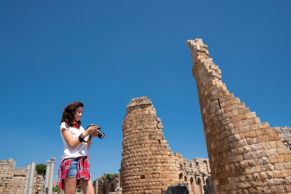 The must-see ruins in Perge, Antalya