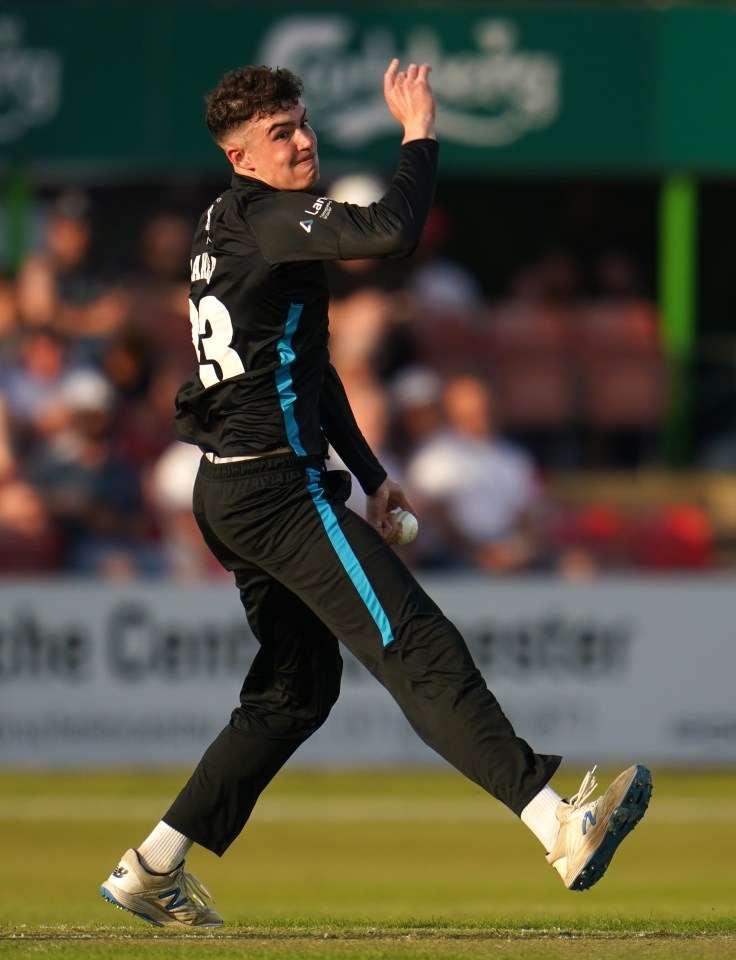 Josh bowling for Worcestershire in June 2022