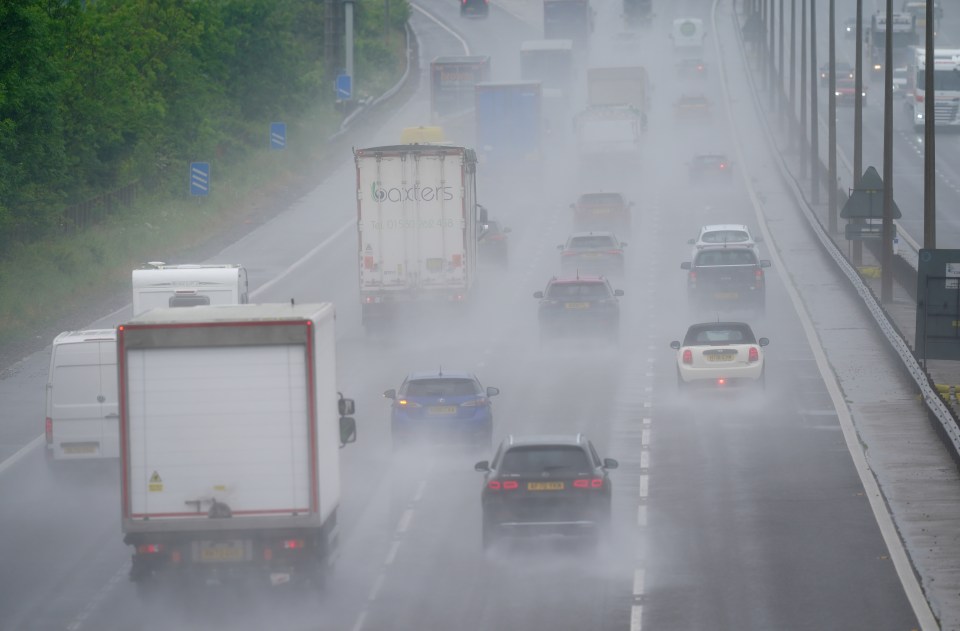 Grim conditions on the M5 northbound