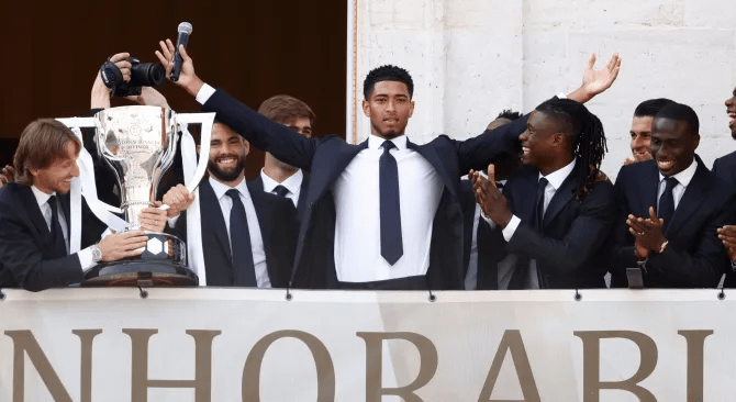 He can already speak Spanish showing off his skills at the club’s league title parade