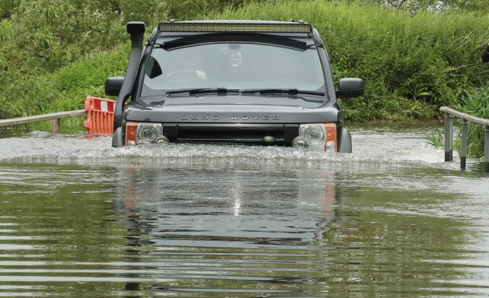 A Land Rover put its snorkel to good use in Essex yesterday