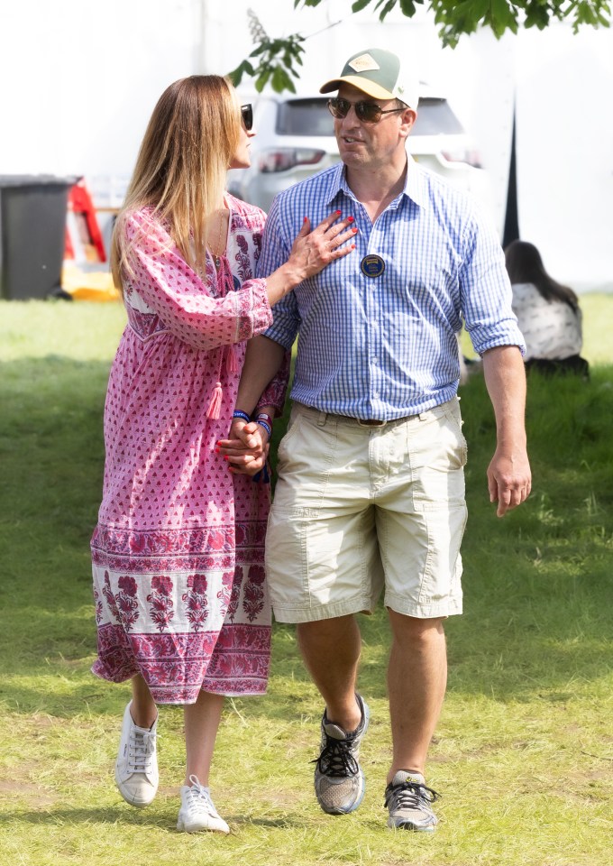 Peter and Harriet looked 'smitten' as they joined royals at the posh horse trials