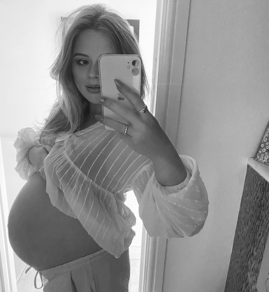 Pregnant Emily Atack showed off her growing baby bump in a new selfie