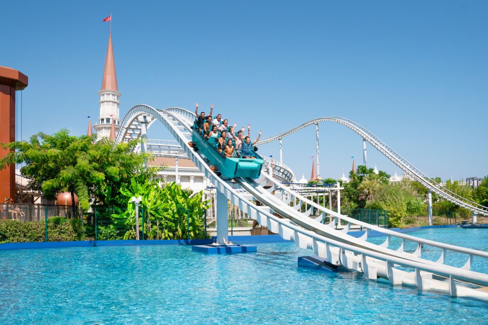 The Typhoon rollercoaster in the Land of Legends