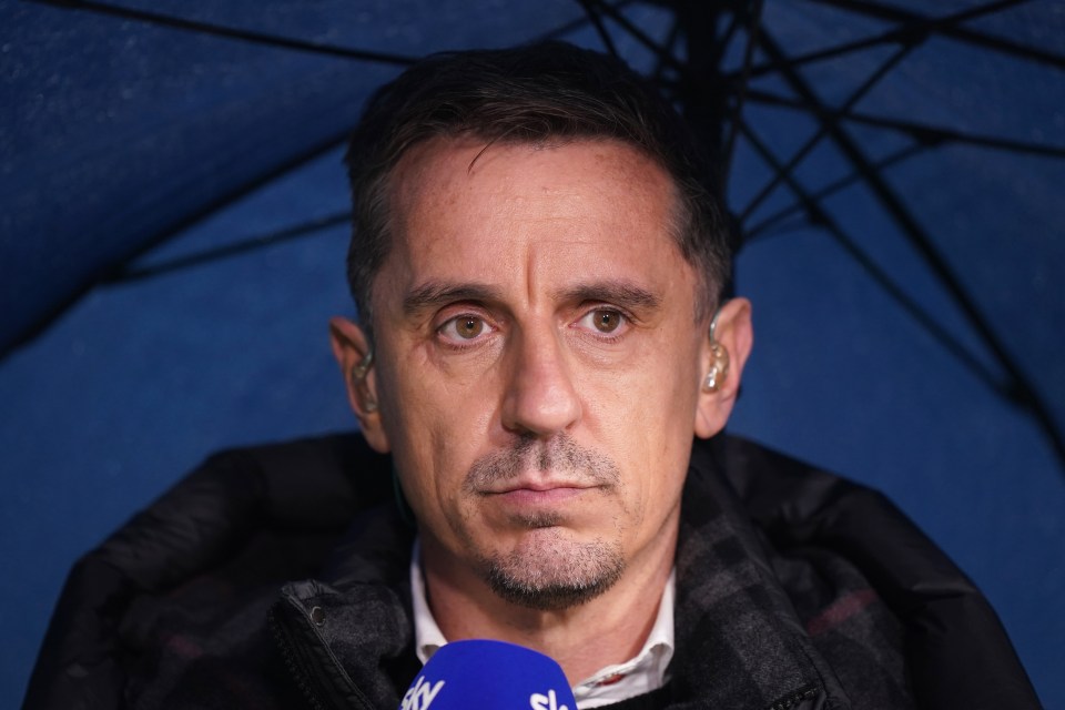 Gary Neville has had his say on Rasmus Hojlund