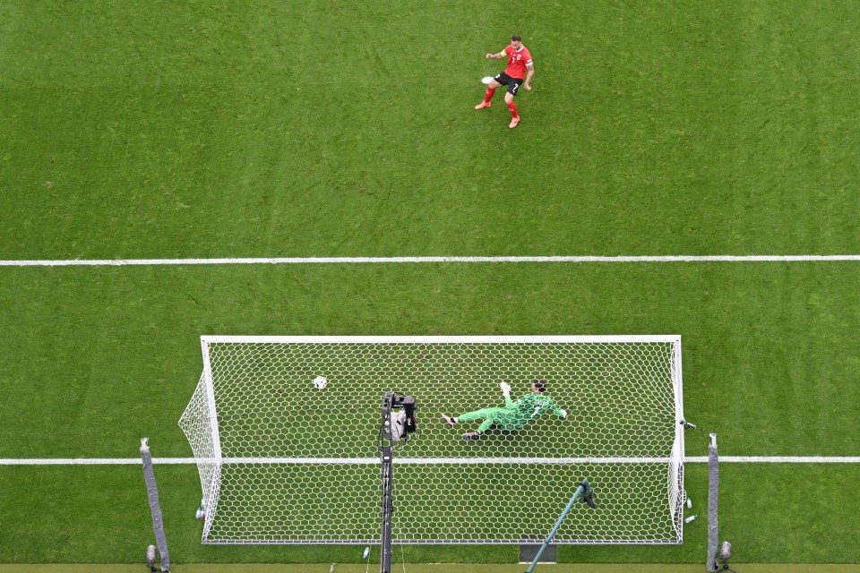 Marko Arnautovic scored the spot kick to seal the win