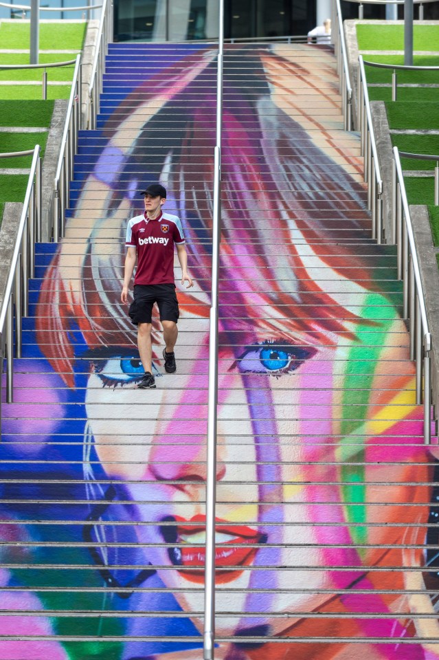 Eve the stadium steps featured Taylor’s face as Wembley embraces the Swift effect