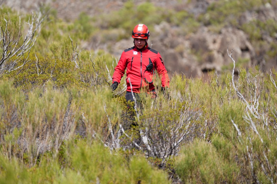 Rescue teams are searching the mountainous area near Masca in northern Tenerife for missing Jay