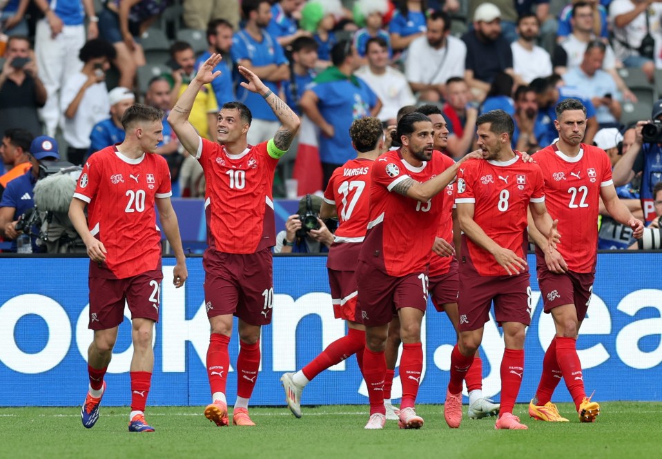 Switzerland comfortably beat Italy 2-0