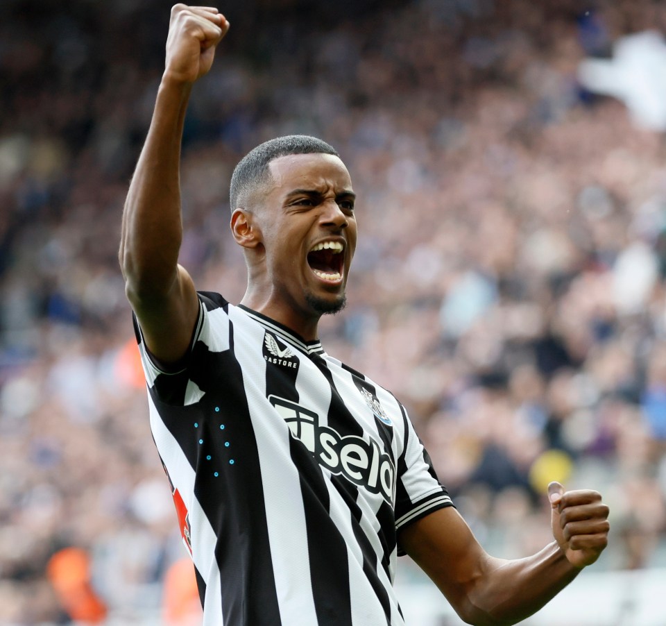 Alexander Isak is a popular selection ahead of Gameweek with Newcastle set to host Southampton