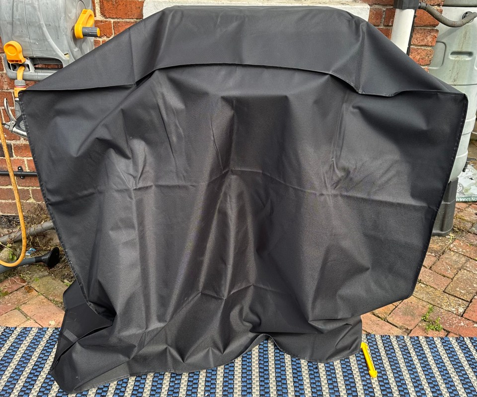 Argos Home Deluxe BBQ cover