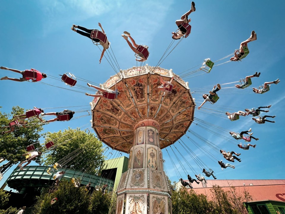 The traditional swing chair ride was 40m high