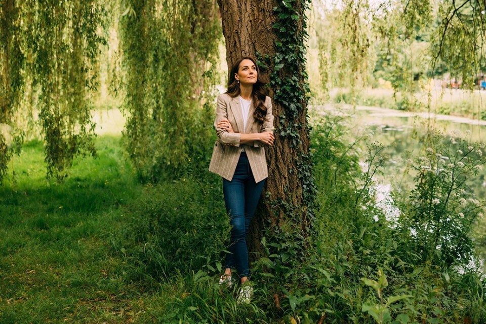 This beautiful photograph of Kate will reassure millions of people around the world as she continues her battle with cancer