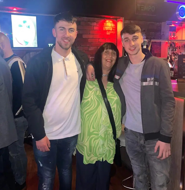 Jay Slater (right) pictured with his brother Zak and mum Debbie – who have flown out to the island