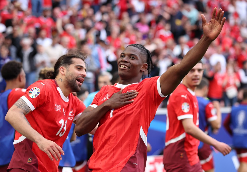 Embolo celebrates his Swiss clincher