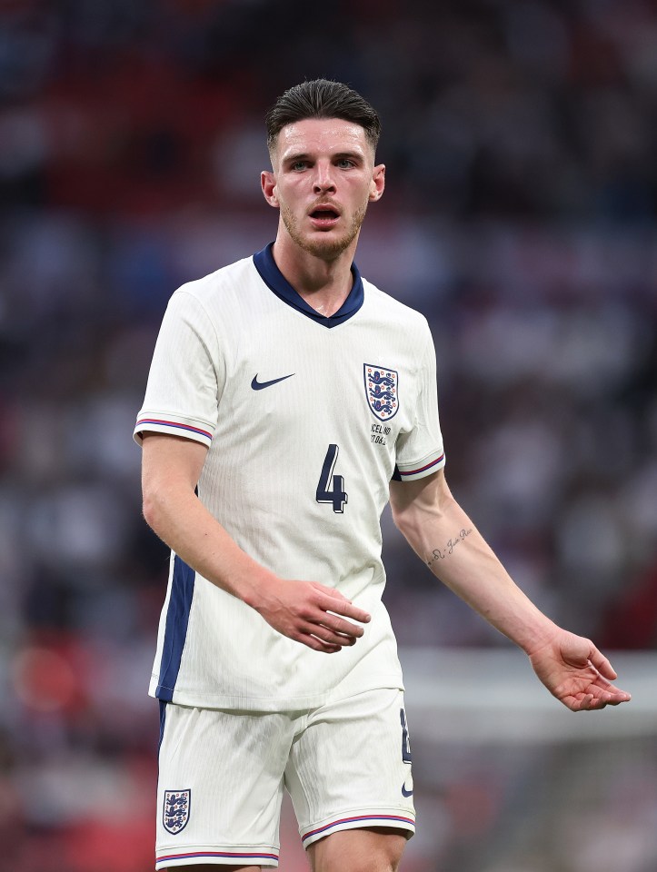 Declan Rice has kept his No4 shirt