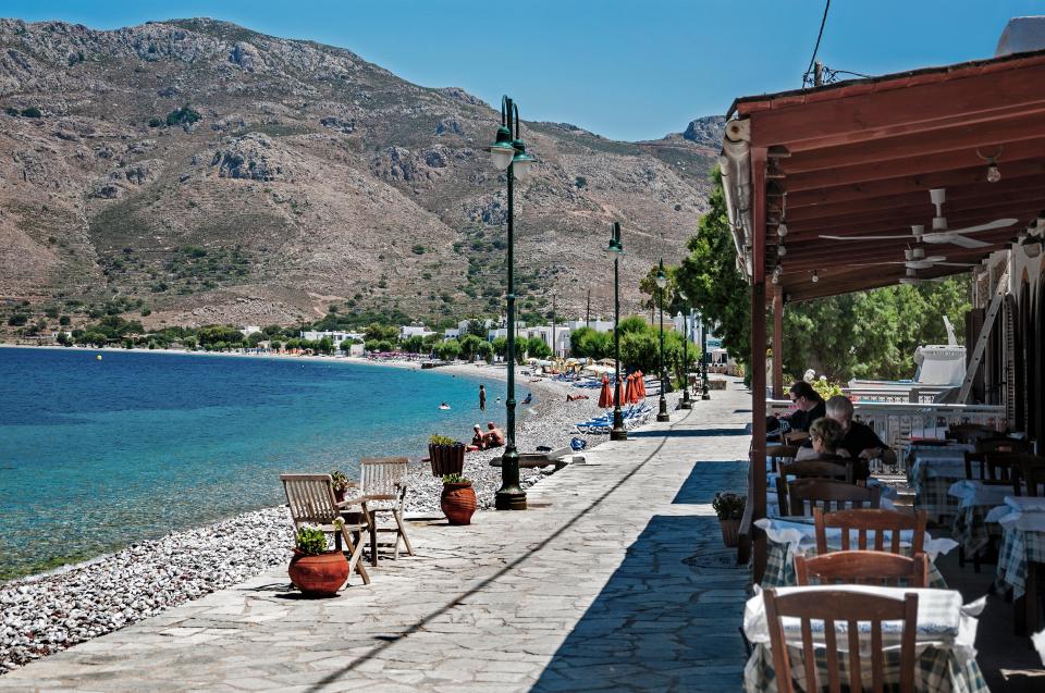 The towns have small tavernas serving drinks and Greek food