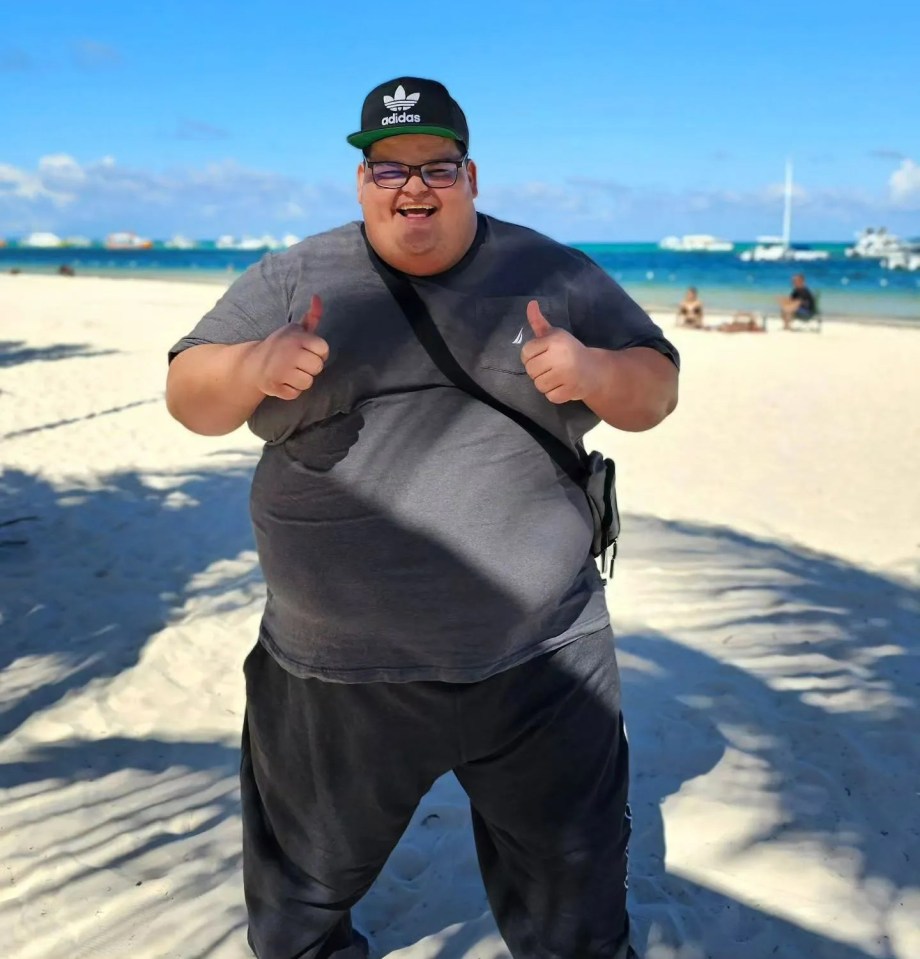 The plus-size food blogger was famous for his online food reviews