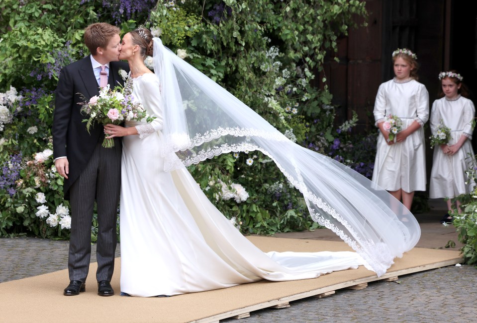 The Duke of Westminster and Olivia Henson shared a kiss outside Chester Cathedral