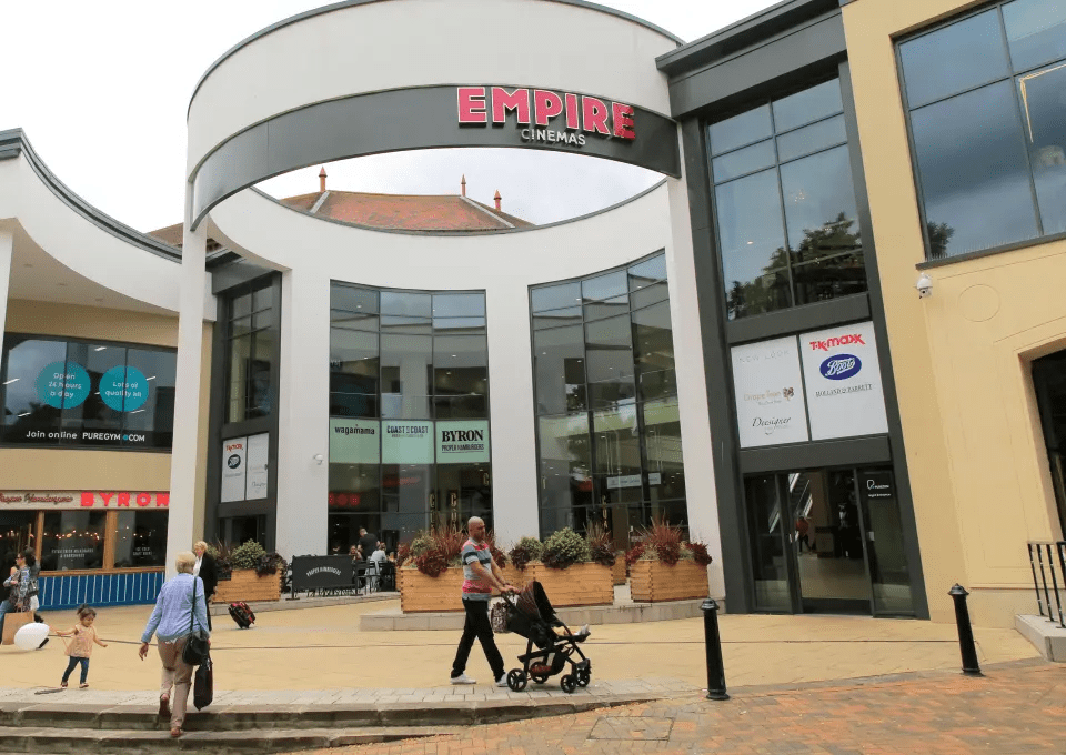 Select in the Buttermarket Shopping Centre has permanently closed