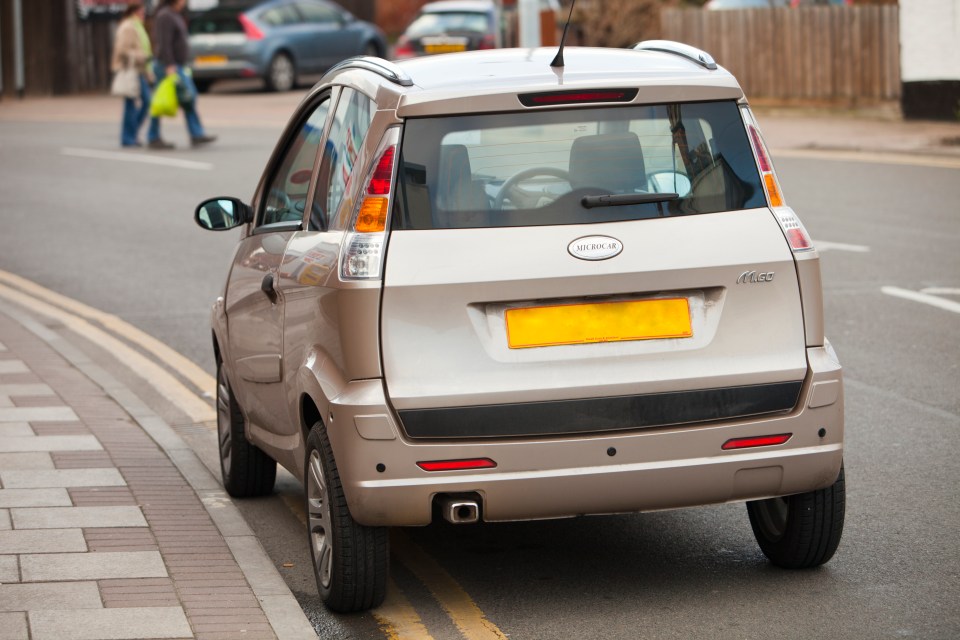 Cars should not park on yellow lines unless it is permitted as a blue badge holder