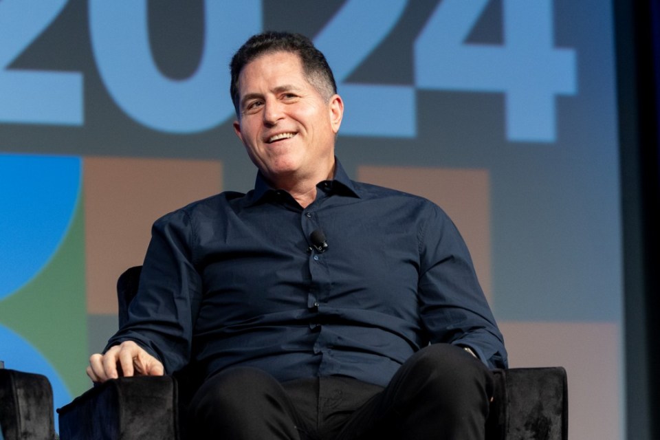 American billionaire Michael Dell is reportedly interested in buying a stake in Everton