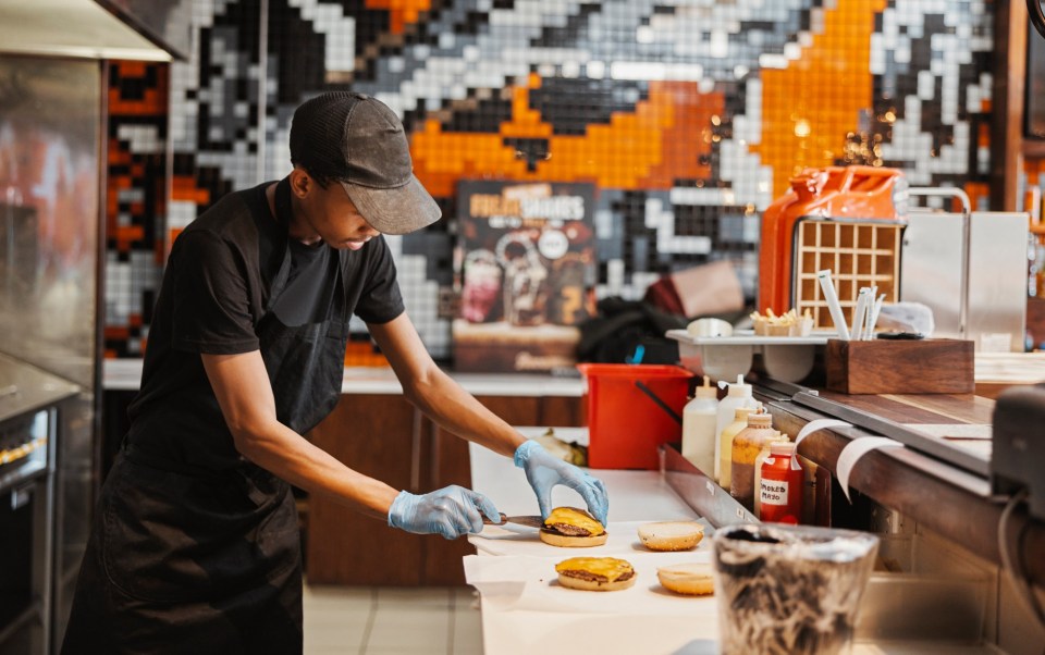 KFC outlets in New Milton and Christchurch suddenly shut their doors