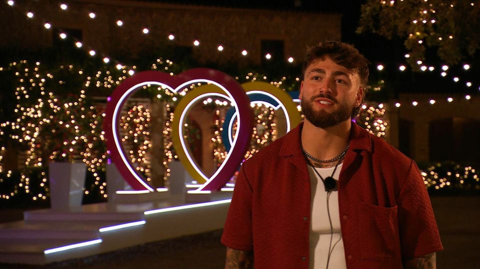 Love Island fans are annoyed that Sam Taylor was axed from the villa